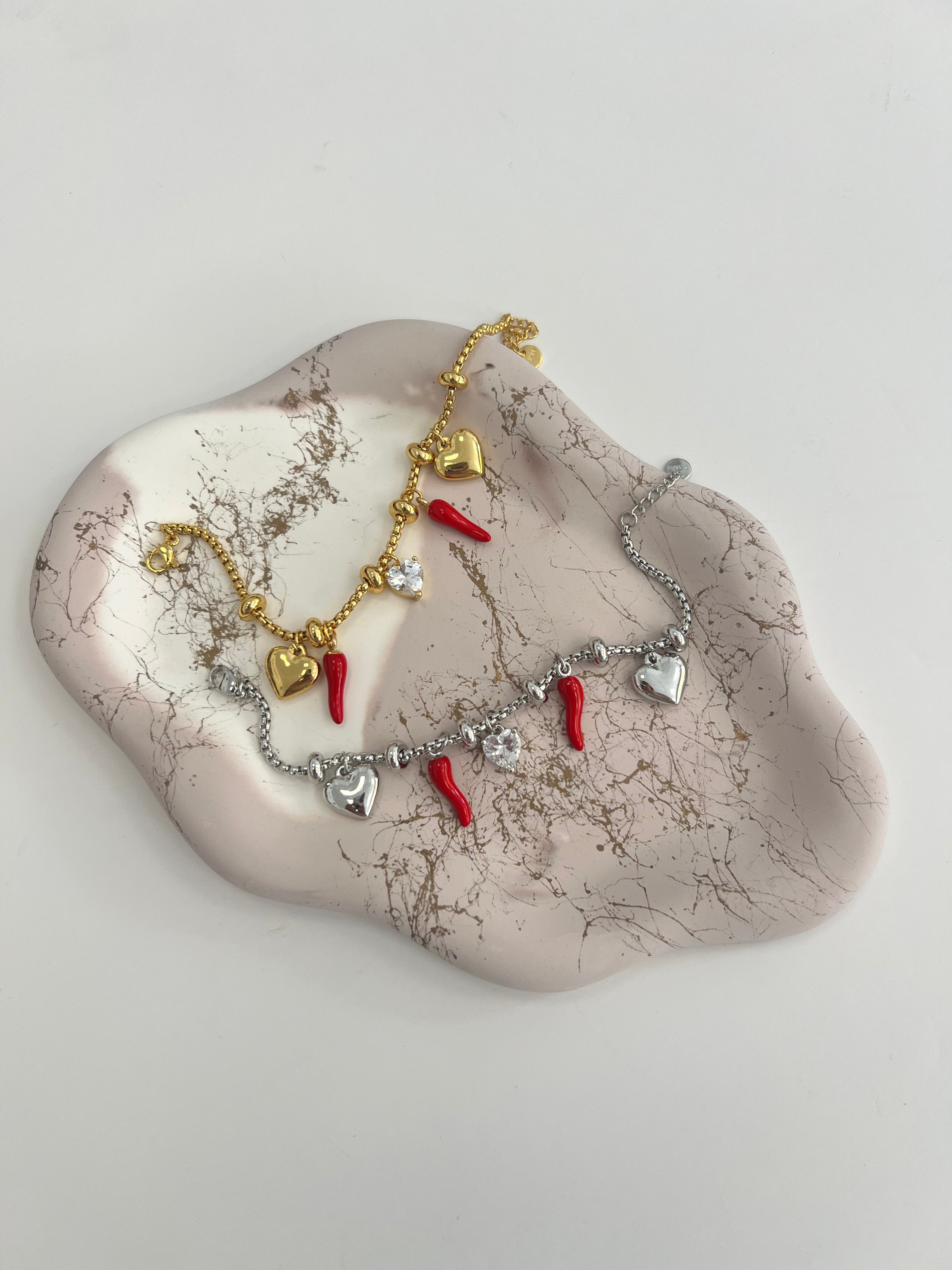 Chilly heart bracelet